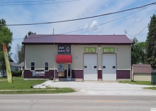 305 Pittsfield Rd., Mt. Sterling, Illinois 62353, ,Commercial,For Sale,305 Pittsfield Rd.,201674